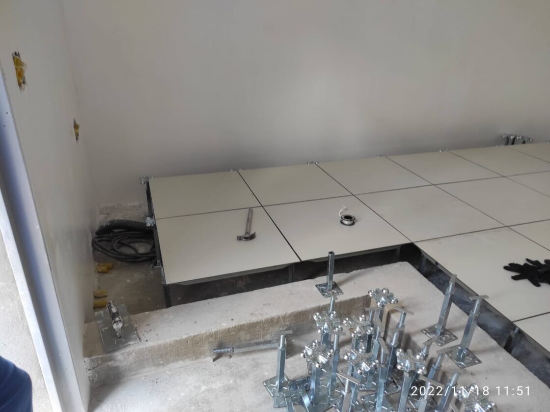 Piso Elevado para Áreas Técnicas
